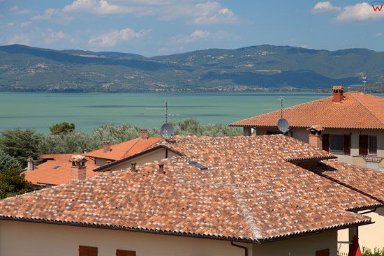 Castiglione Del Lago, panorama na jezioro Lake Trasimeno. EU, Italia, Umbria/Perugia.